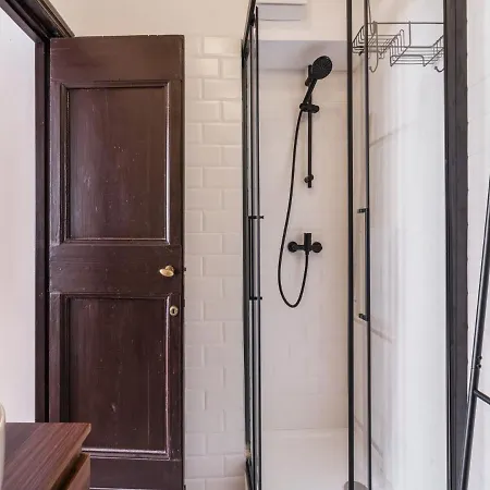 The Rent - Elegant In Trastevere *