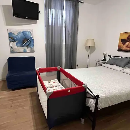 New_central Vatican Maison - Free Wifi - A/c Appartement