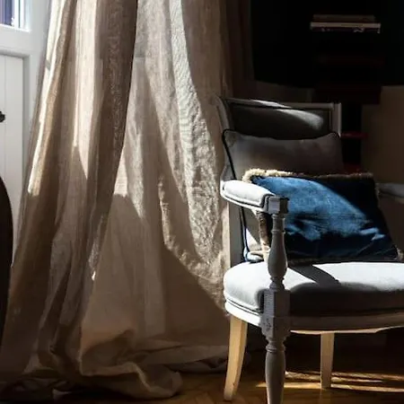 Relais Maison Al Quirinale Apartamento *