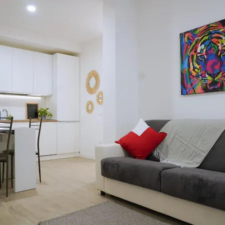 Pandora Apartment *