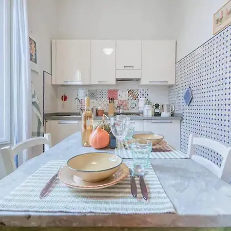 Romantica A Via Giulia Apartment