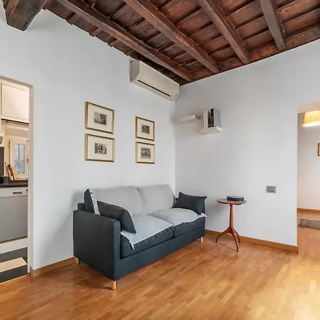 Apartment Piazza Di Spagna Classy