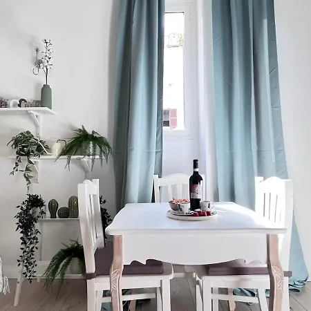 New In - Center * Roma