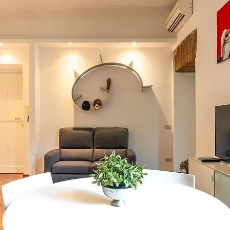 Piazza Del Popolo 2 Apartment *