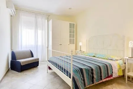 All'opera Apartment *