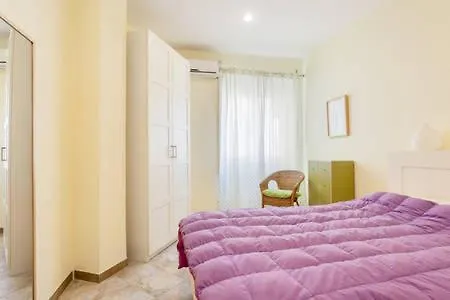 Apartment All'opera