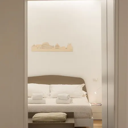 Apartment Colosseum Holidays - Three-bedroom *