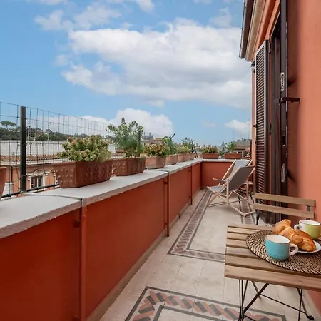 View Luxury Piazza Del Popolo Apartment Rome