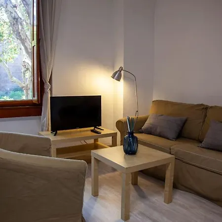 Marignoli Loft Near Borghese, Explore Rome