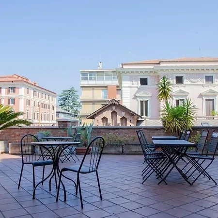Marignoli Loft Near Borghese, Explore Rome