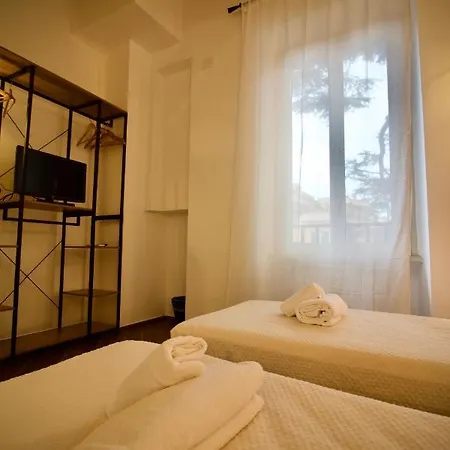 Enjoy Vatican In Apartment