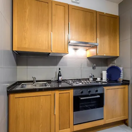 Apt Urbana 156 - Monti Appartamento