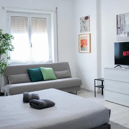 Apartamento Nonna Pina Moderno Vicino Metro Awifi,netflix Roma