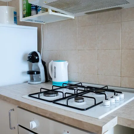 Nonna Pina Moderno Vicino Metro Awifi,netflix Apartamento Roma