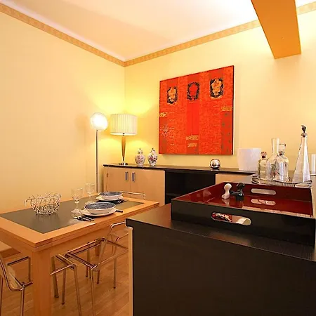 Corso Francia 1br Appartement