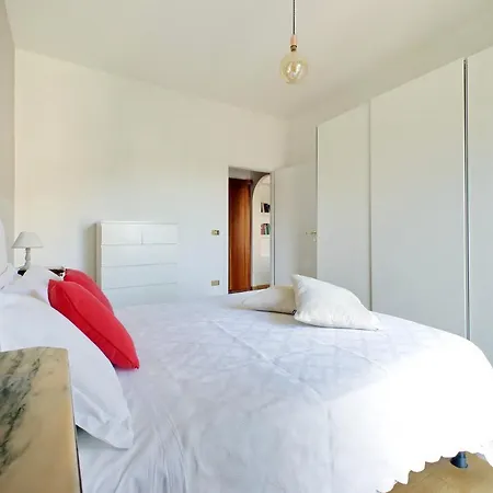 Ych-confortevole Vicino Ponte Milvio Apartment