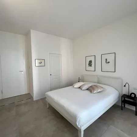 Paula Petra Vatican Apartment Rome