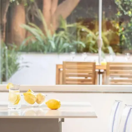 Oasi Di Relax: Con Giardino A Appartamento