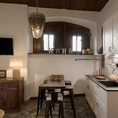 Campo Dei Fiori Cute Apartment *