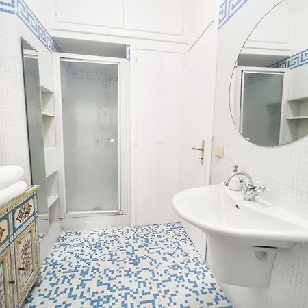 Elegante Blanc - Nomentano Apartment