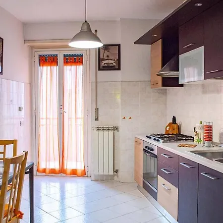 Apartment Hostme Luminoso Metro Marconi Rome