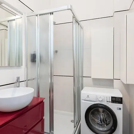 Elegant Near The Colosseum And Metro Apartamento