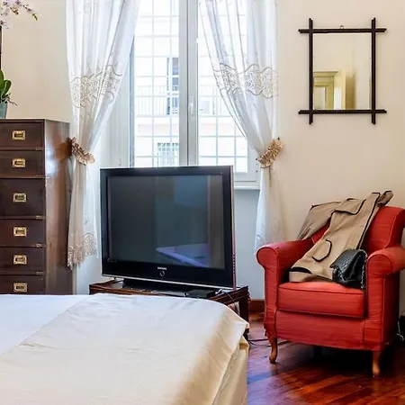 Antica Dimora Borghese Di Nunur- Piazza Del Popolo Apartment Rome