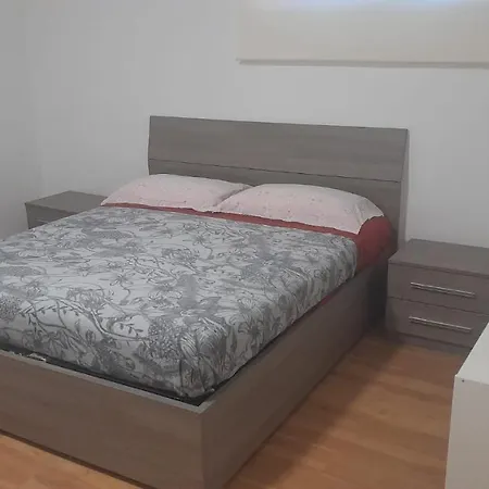 Apartment Dimora Torlonia Rome
