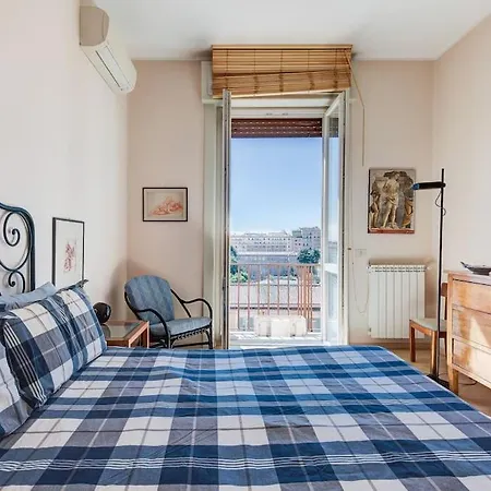 Bright Panorama Apartment Rome