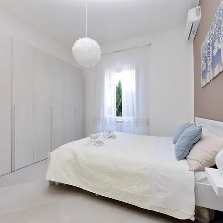 Vicino Ospedale Gemelli - Ampio E Confortevole Con Giardino Privato Rome