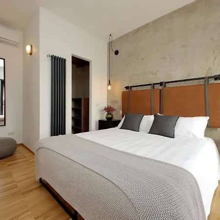 Appartamento Ych-trilocale Stile Industriale
