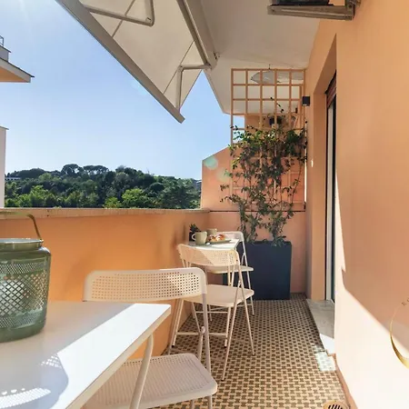 Silverius - Roma's Delightful Appartamento