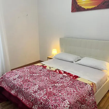 Colosseo Gil Guest house