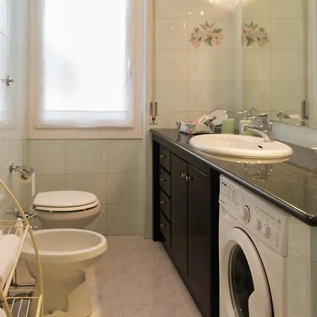 Casa Dei Nonni Apartment *