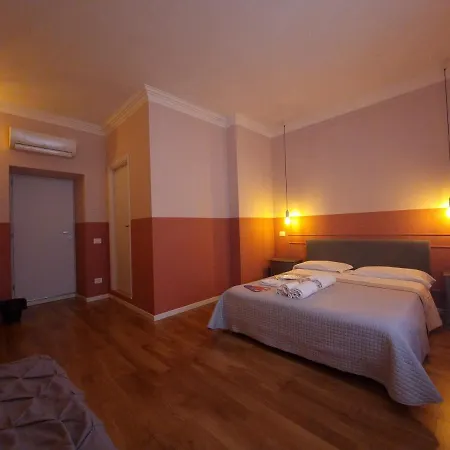 Bed & Breakfast Rdr Tortona Rome
