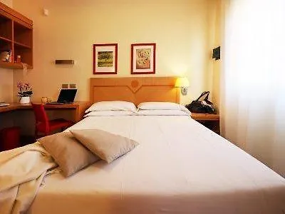 Western I Triangoli 4* Infernetto