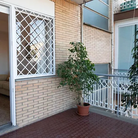 Aurelia Loris House