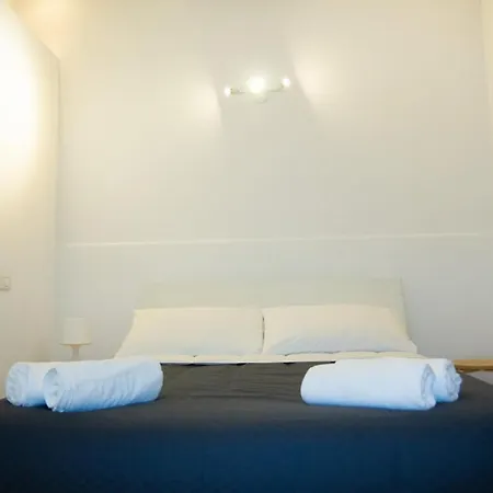 Rent Mancini Holiday home Rome