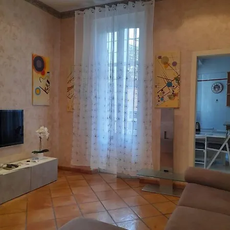 Allegra's House Barberini Apartment