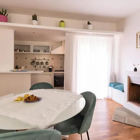 Emerald - In The Heart Of Trastevere Apartment