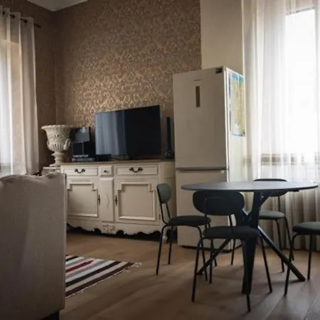 Appartamento Merulana Penthouse: 5 Minutes Walk From Colosseum *