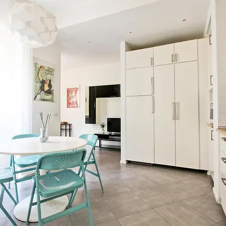 Apartamento Centro Storico * * * * *- Via Torino