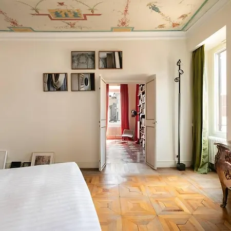 Casa Arte, A Burghesius Home Rome