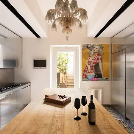 Apartment Casa Arte, A Burghesius Home *