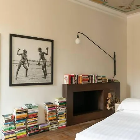 Apartment Casa Arte, A Burghesius Home Rome