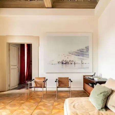 Apartment Casa Arte, A Burghesius Home Rome