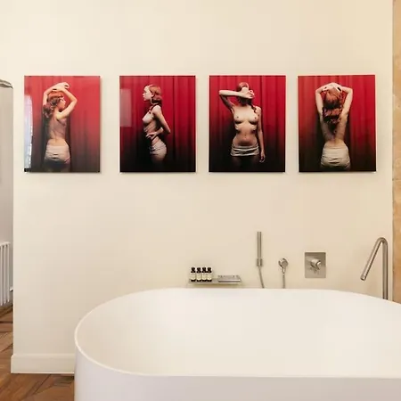 Casa Arte, A Burghesius Home Rome