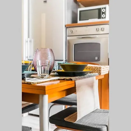Bro House Apartment *