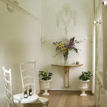 Suites Rome Guest house *