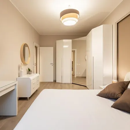Albadomus Apartment *